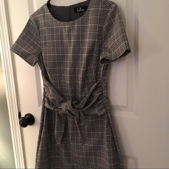 LULU’S Gingham Knotted Sheath Dress 👗 - Picture 10 of 16